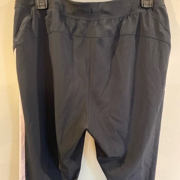 Under Armour Sweatpants Joggers Loose Large Black White Pink - Picture 7 of 8